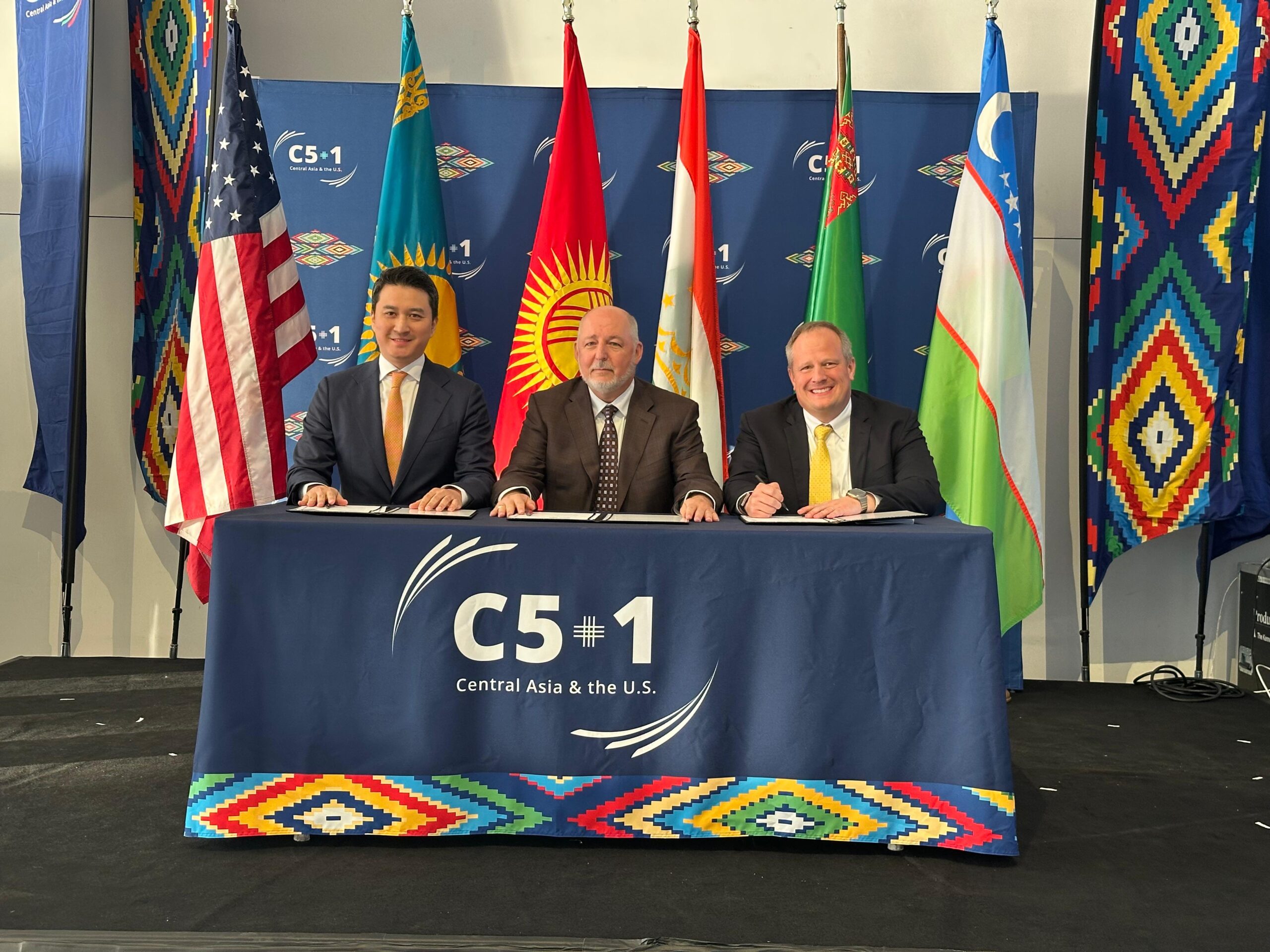 1Thirty Holding signs cooperation agreement in the U.S. at C5+1 Business Conference